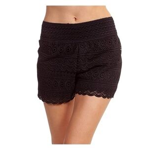 Kathy Lace Overlay Pull-On Shorts Black NWT 3X
